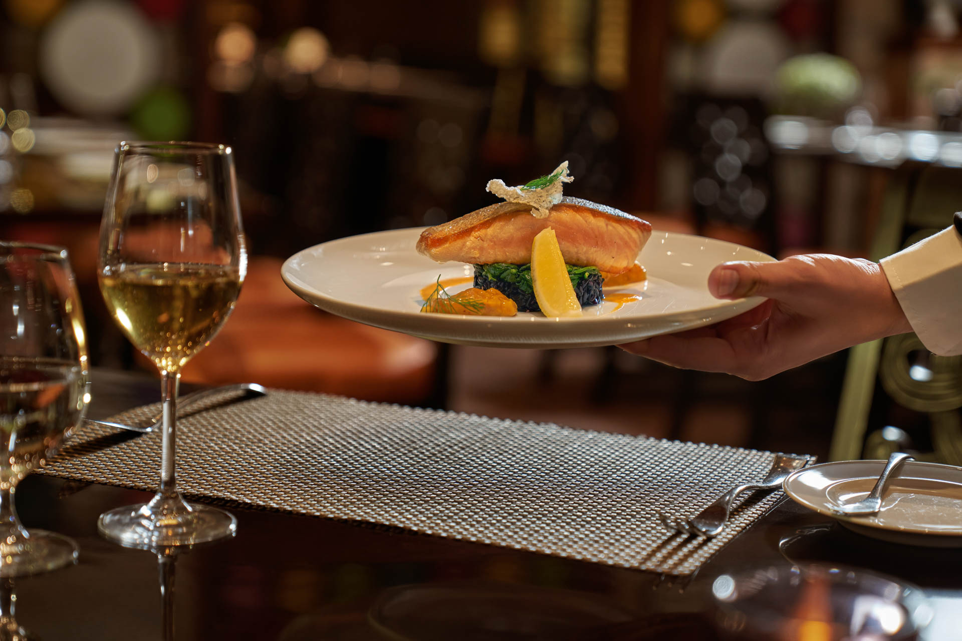 EXPERIENCE | 엔조이 그랜드호짬